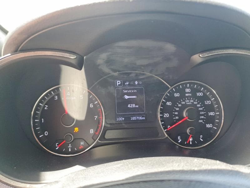2017 KIA FORTE S 9