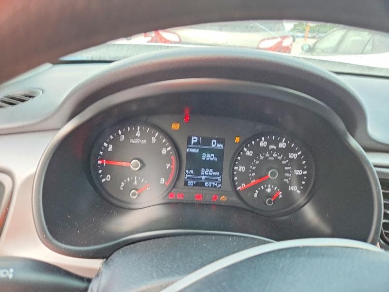 2022 KIA RIO S 9