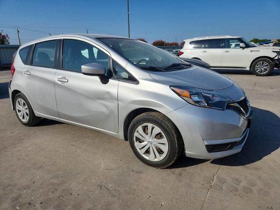 2017 NISSAN VERSA NOTE SV 4