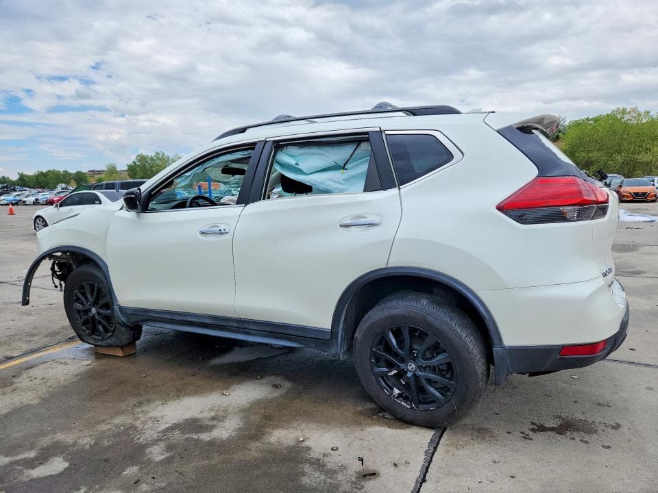2017 NISSAN ROGUE SV 2