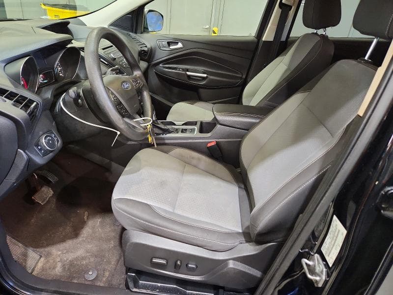 2017 FORD ESCAPE SE SE 8