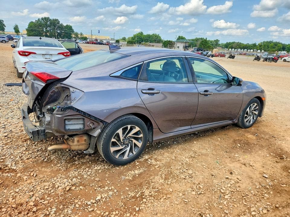 2017 HONDA CIVIC EX 3