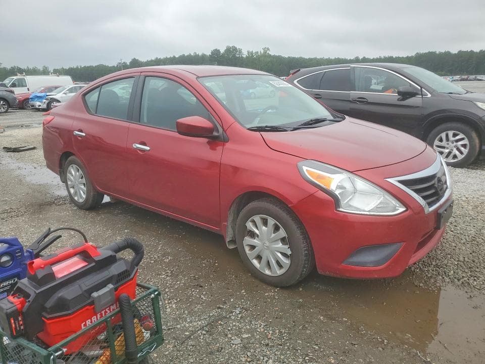 2017 NISSAN VERSA 1.6 SV 4