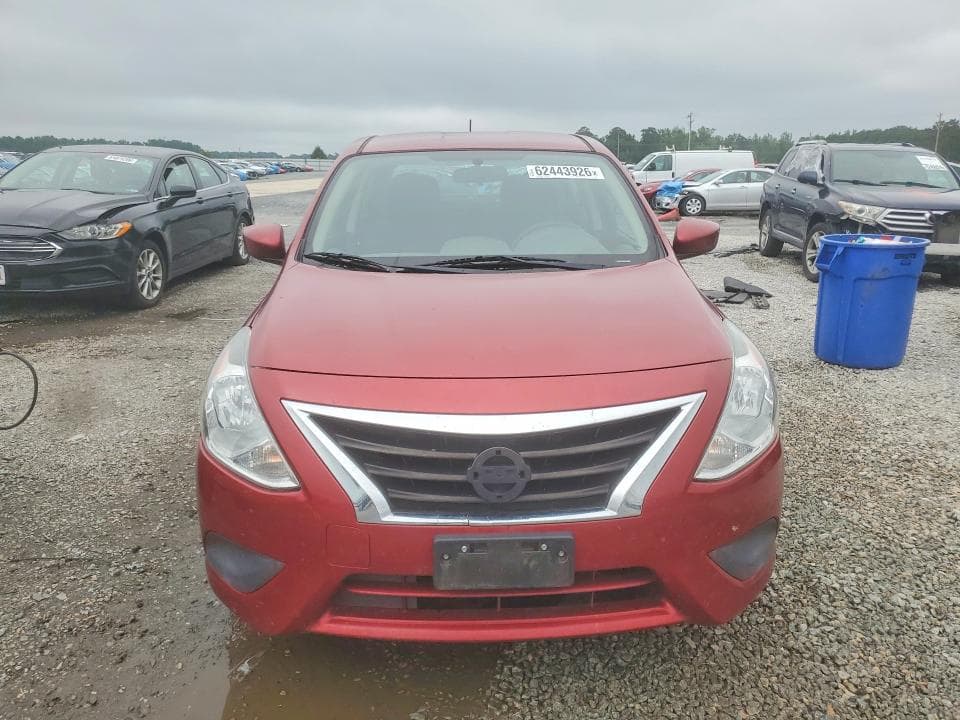 2017 NISSAN VERSA 1.6 SV 5