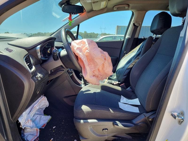 2020 CHEVROLET TRAX LS 7