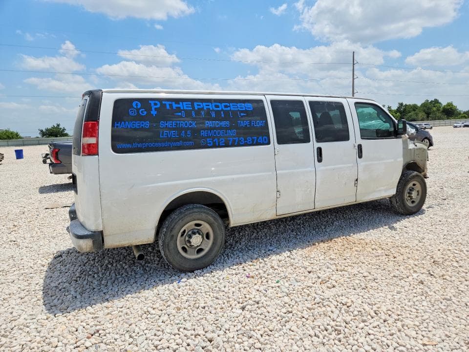 2017 CHEVROLET EXPRESS G3500 LT 3