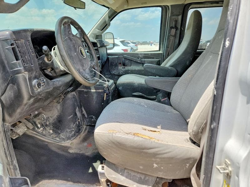 2017 CHEVROLET EXPRESS G3500 LT 7