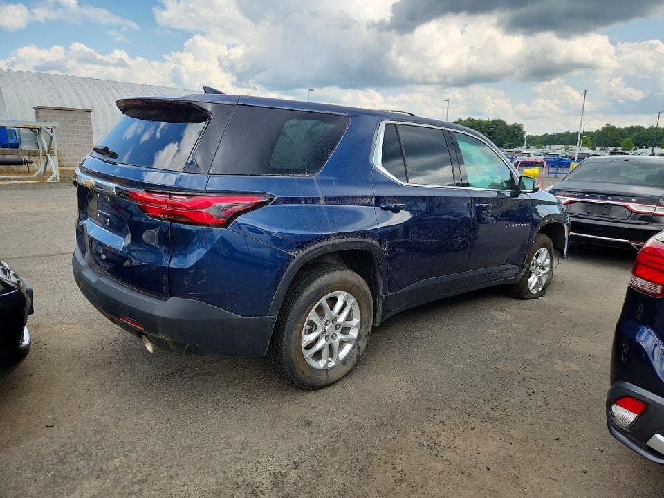 2023 CHEVROLET TRAVERSE LS LS 3