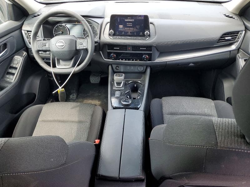 2026 NISSAN ROGUE SV 8
