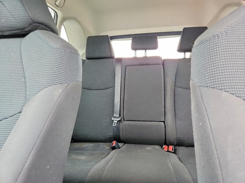 2022 TOYOTA RAV4 LE 10