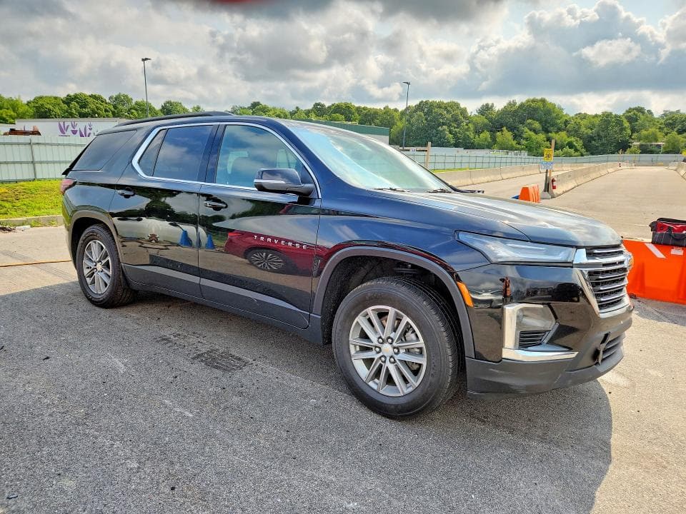 2023 CHEVROLET TRAVERSE LT 4