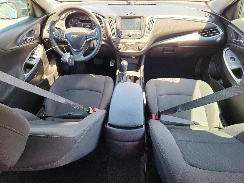 2017 CHEVROLET MALIBU LS 8