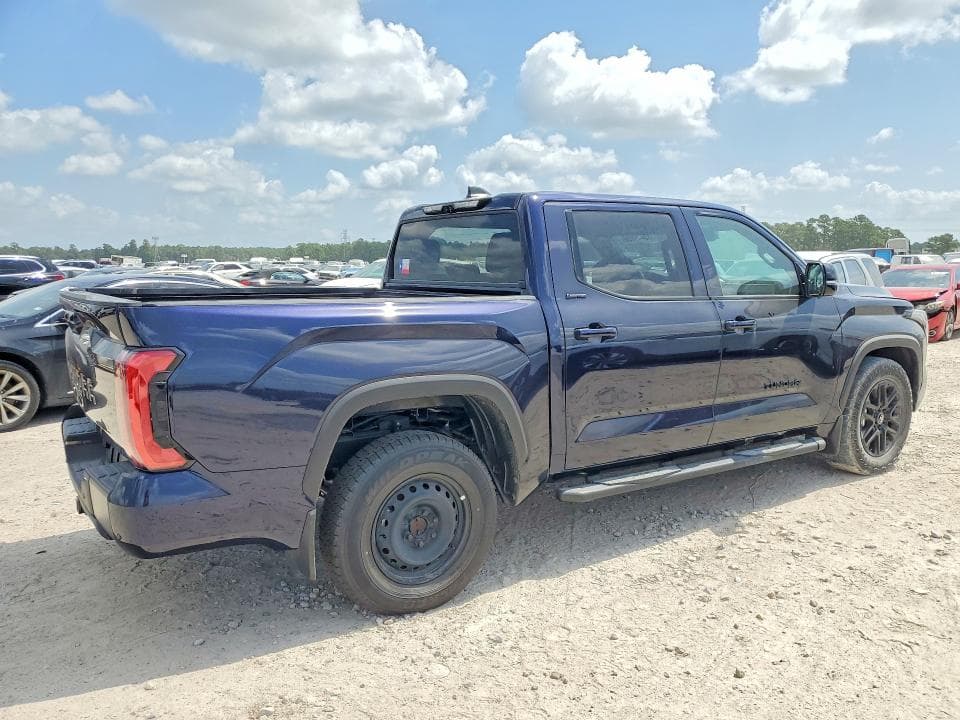 2026 TOYOTA TUNDRA CREWMAX LIMITED 3