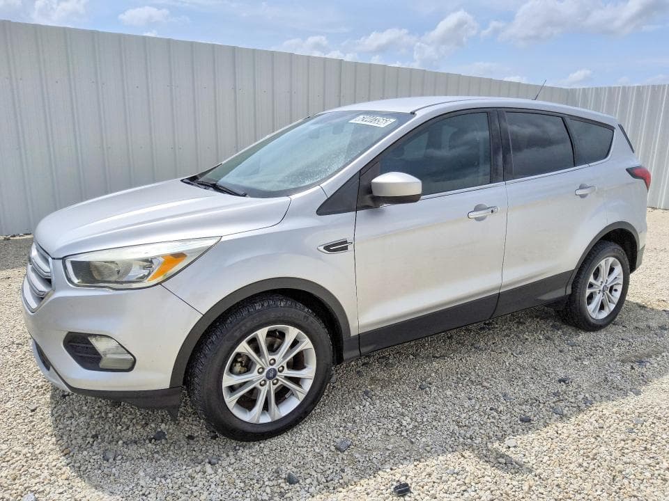 2019 FORD ESCAPE SE - 1