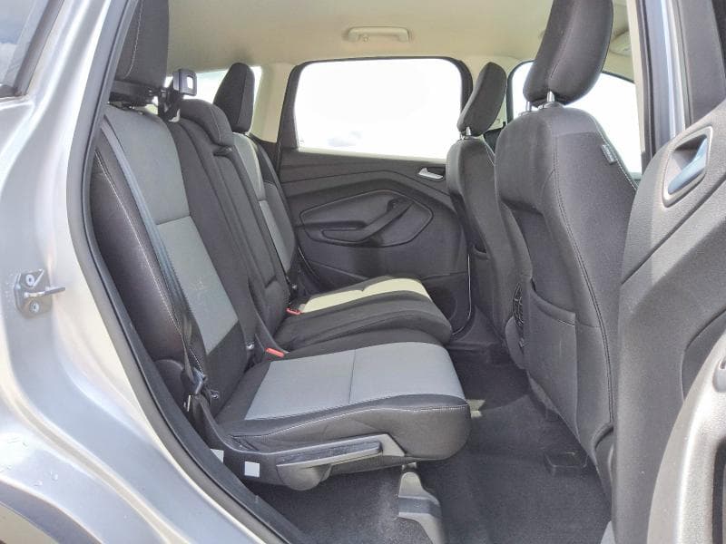 2019 FORD ESCAPE SE 11