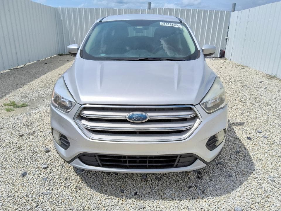 2019 FORD ESCAPE SE 5