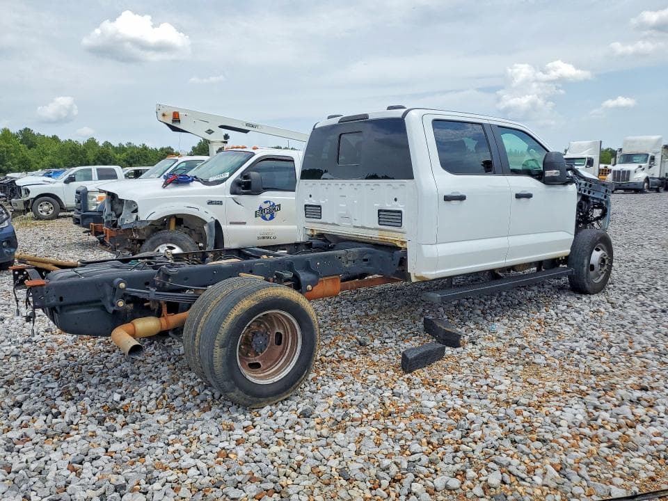 2025 FORD F350 SUPER DUTY 3