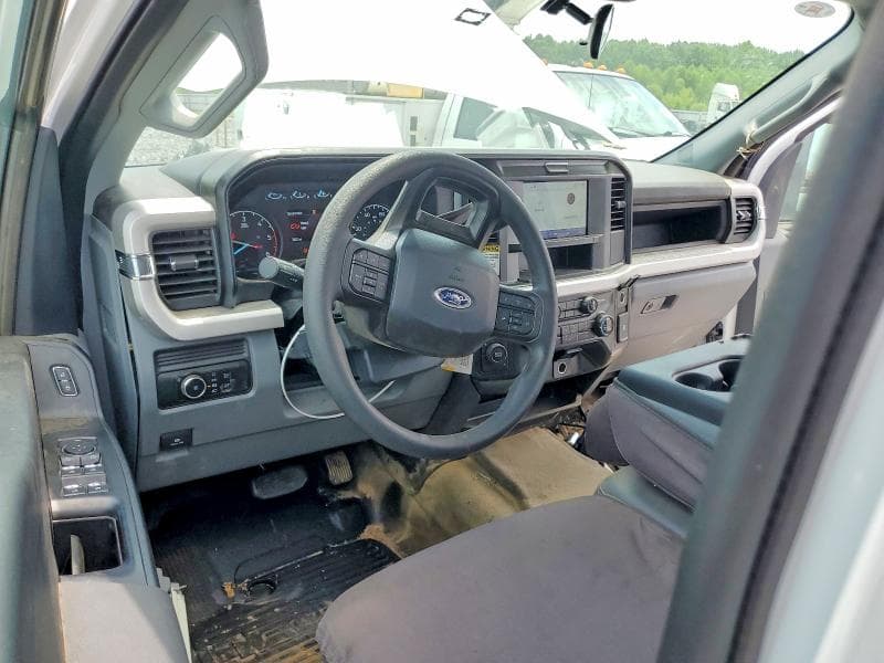 2025 FORD F350 SUPER DUTY 8