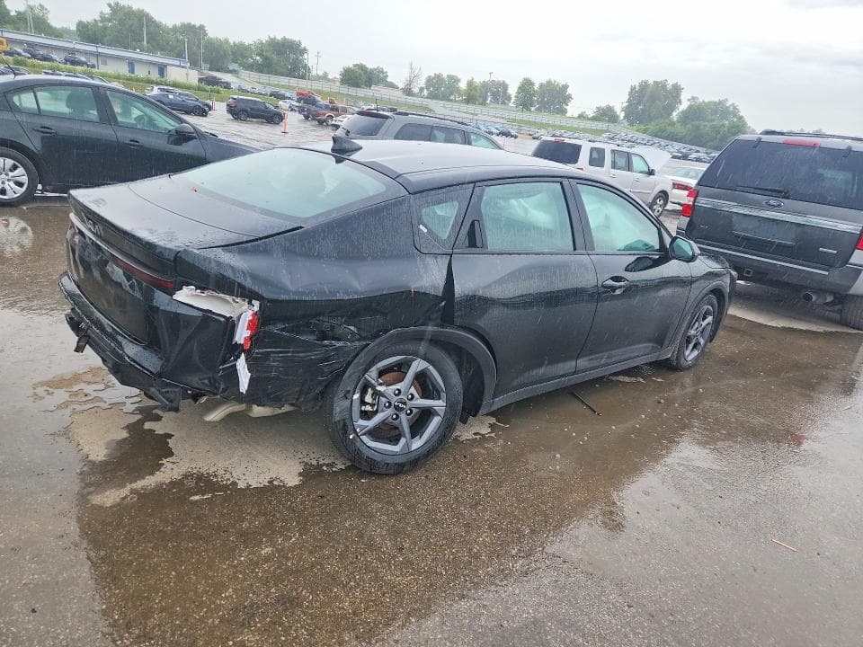 2025 KIA K4 LXS 3