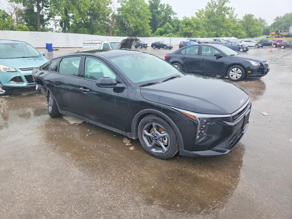 2025 KIA K4 LXS 4