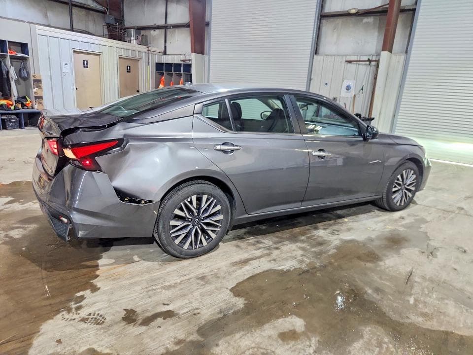 2025 NISSAN ALTIMA SV 3