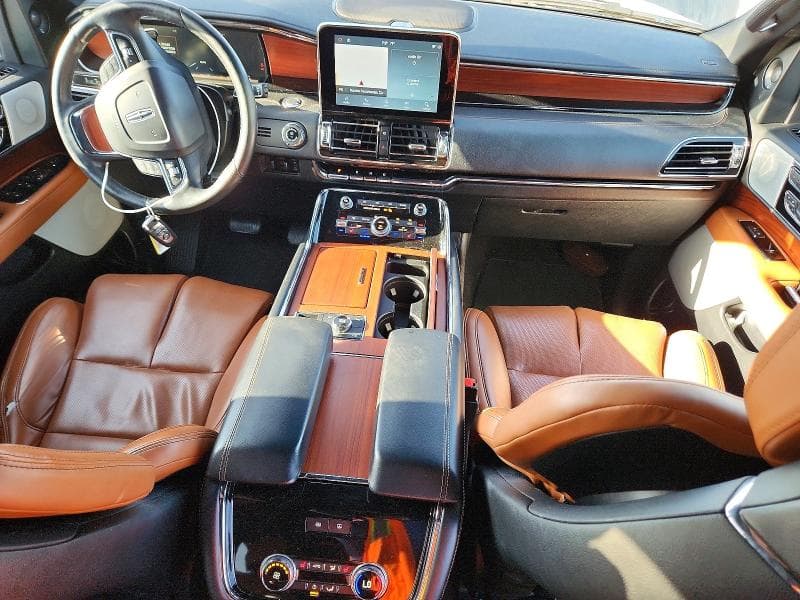 2020 LINCOLN NAVIGATOR L RESERVE 8