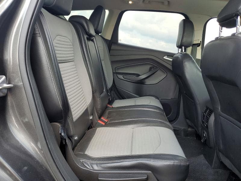 2018 FORD ESCAPE SE 11