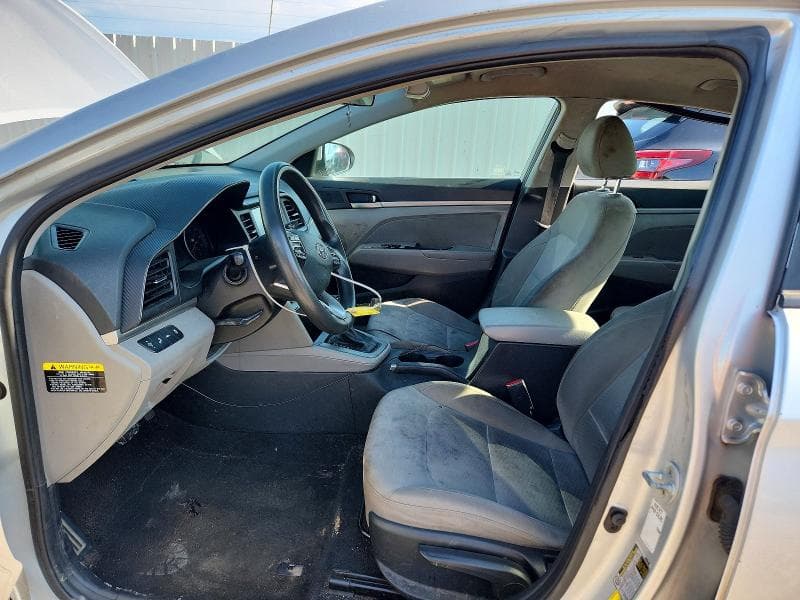 2019 HYUNDAI ELANTRA SE 7