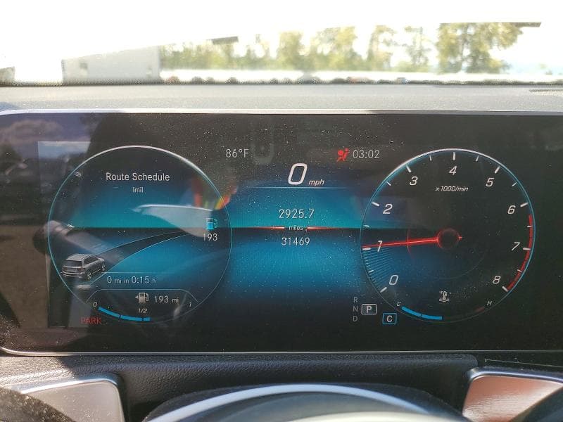 2021 MERCEDES-BENZ GLB 250 4MATIC 9