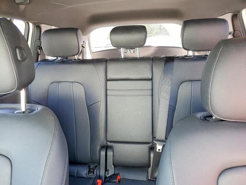 2021 MERCEDES-BENZ GLB 250 4MATIC 10