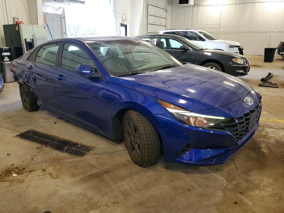 2021 HYUNDAI ELANTRA SEL 4