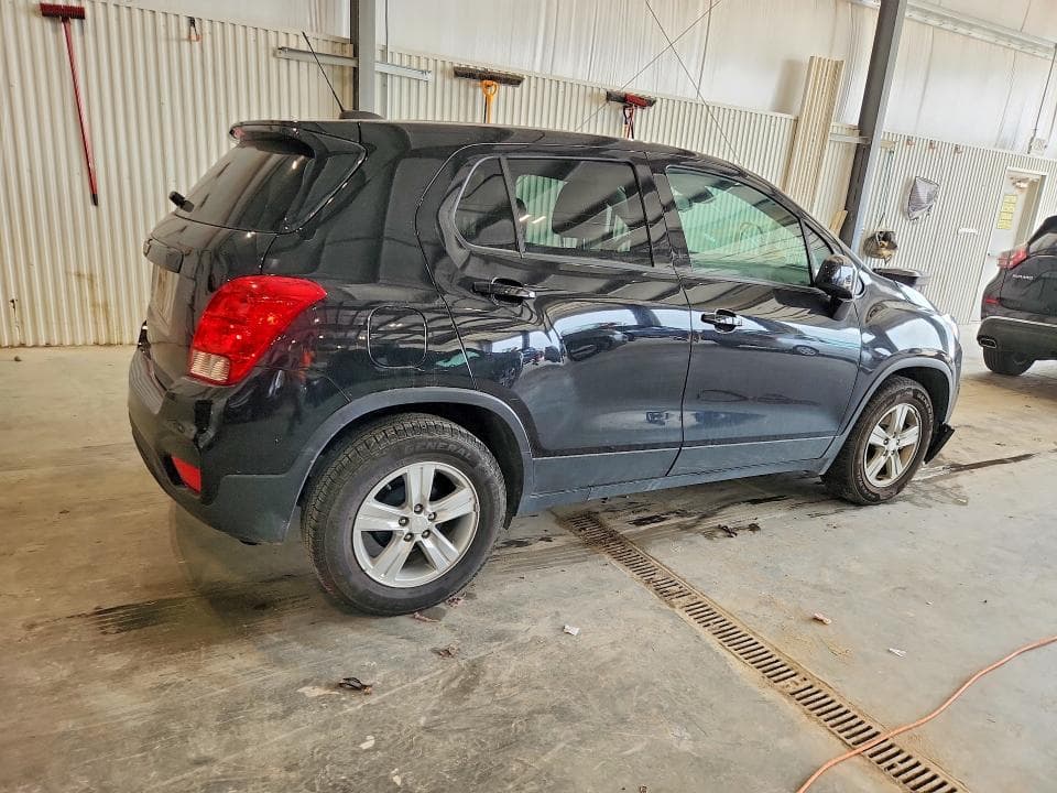 2020 CHEVROLET TRAX LS 3