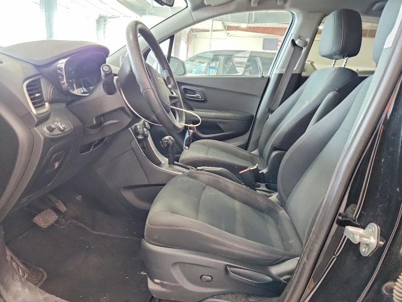 2020 CHEVROLET TRAX LS 7