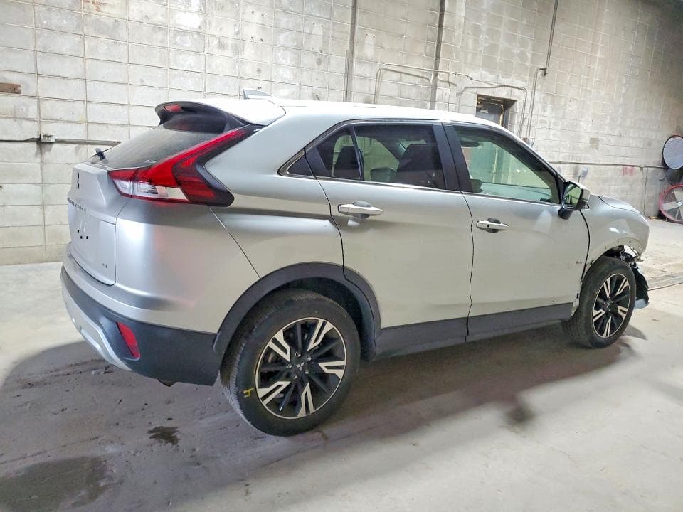 2025 MITSUBISHI ECLIPSE CROSS SE 3