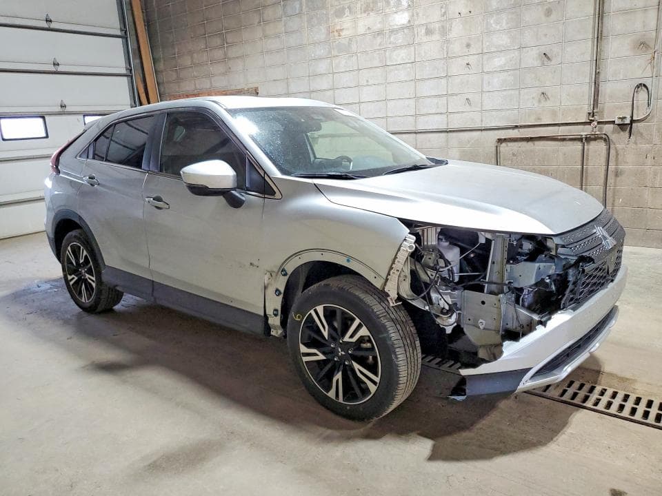 2025 MITSUBISHI ECLIPSE CROSS SE 4