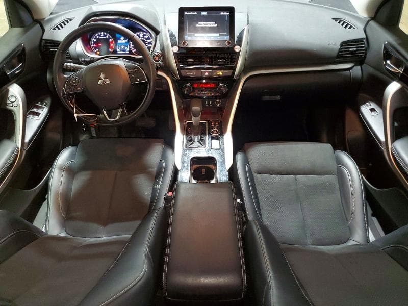 2025 MITSUBISHI ECLIPSE CROSS SE 8