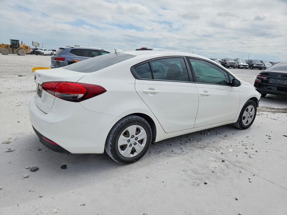 2018 KIA FORTE LX 3