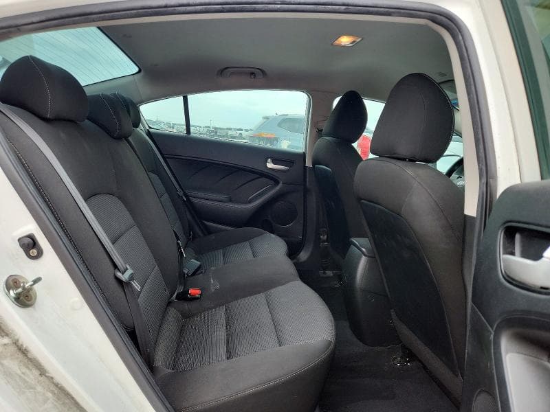 2018 KIA FORTE LX 10