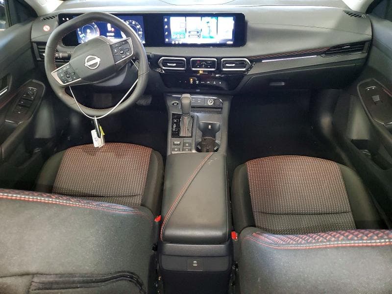 2026 NISSAN SENTRA SR 8