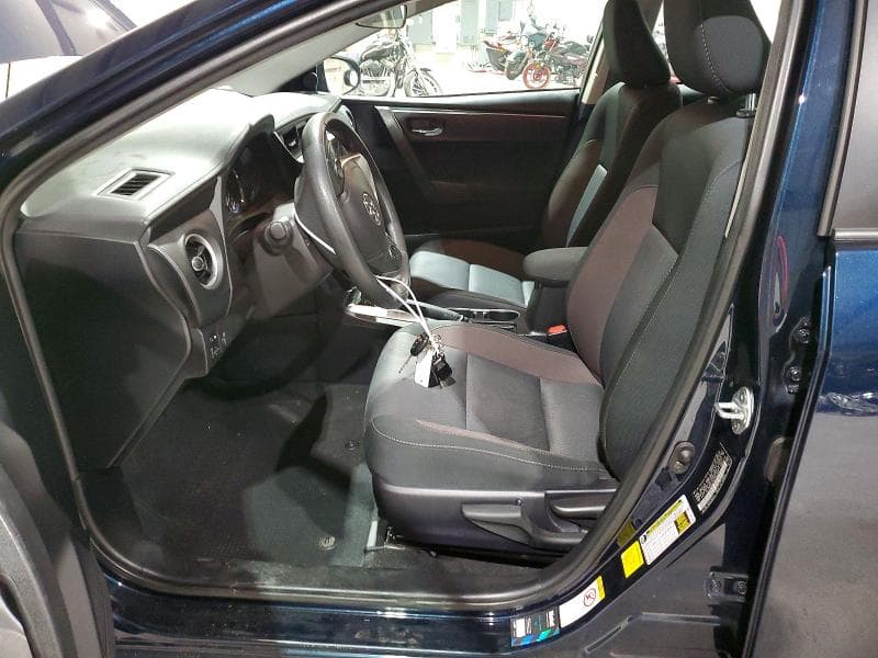 2019 TOYOTA COROLLA LE 7