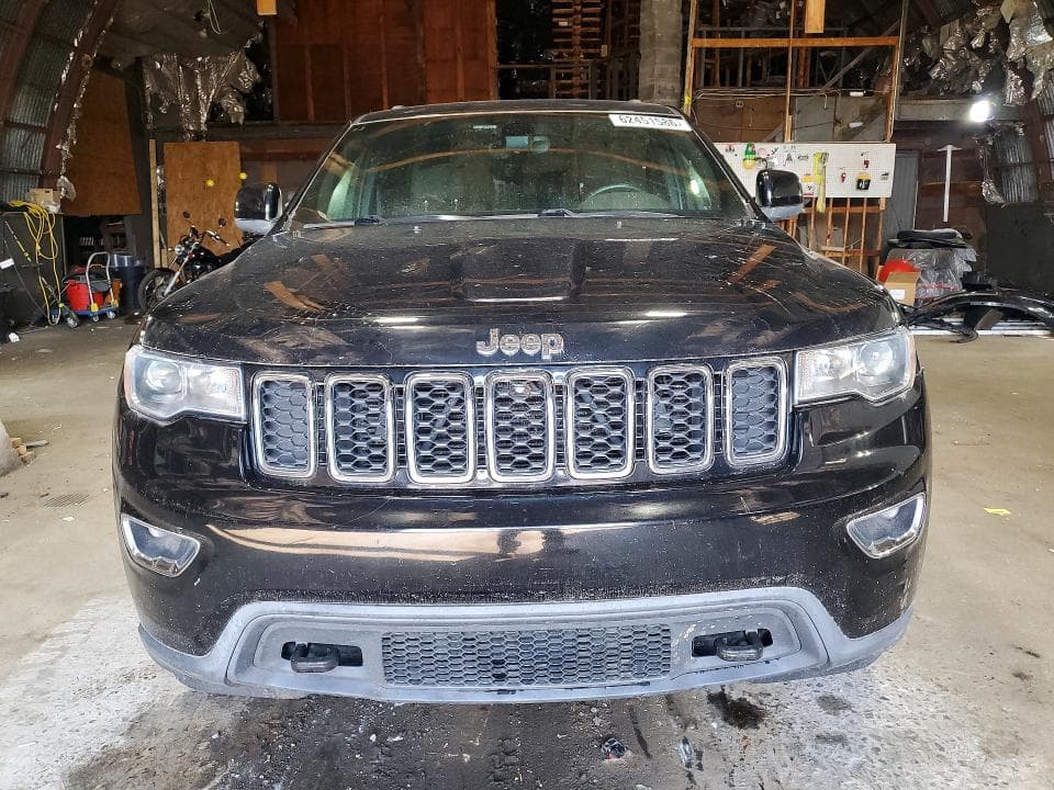 2017 JEEP GRAND CHEROKEE LAREDO 6