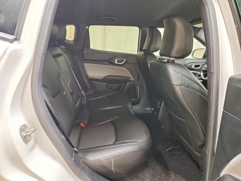2025 JEEP COMPASS LATITUDE 11