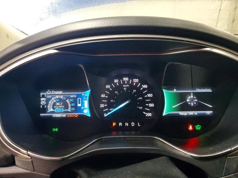 2017 FORD FUSION SE PHEV 9