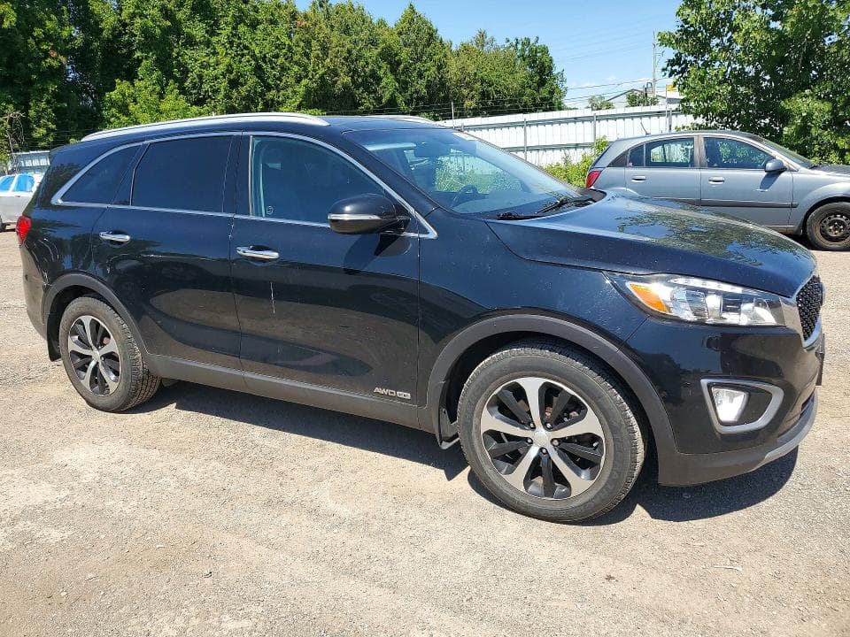 2017 KIA SORENTO EX 4