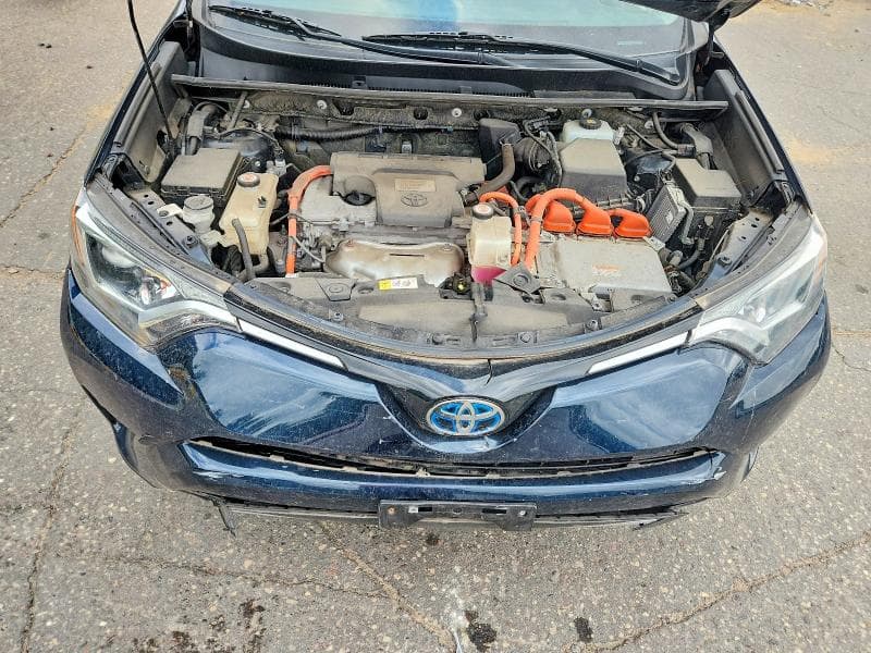2017 TOYOTA RAV4 HYBRID XLE 12