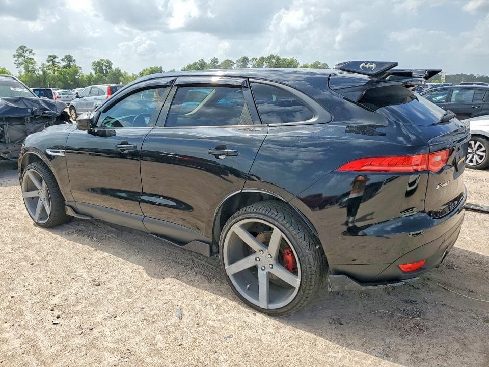 2017 JAGUAR F-PACE 2