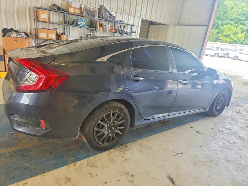2018 HONDA CIVIC LX 3