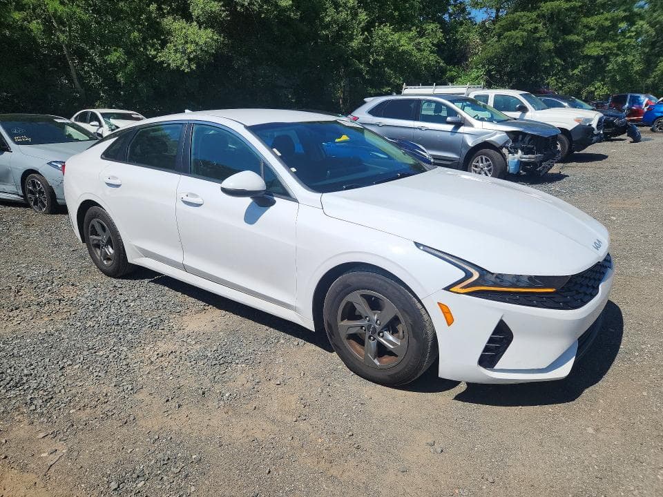 2022 KIA K5 LXS 4