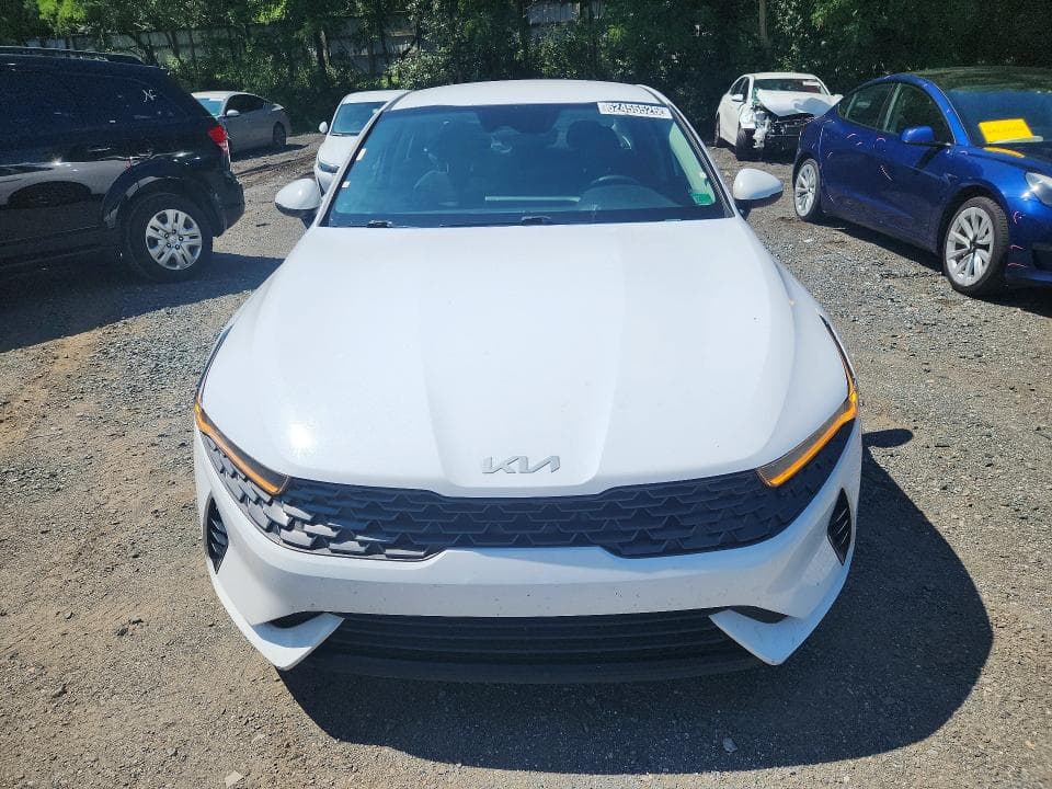 2022 KIA K5 LXS 5