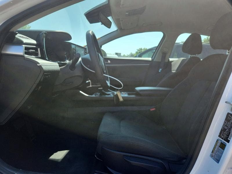 2022 KIA K5 LXS 7